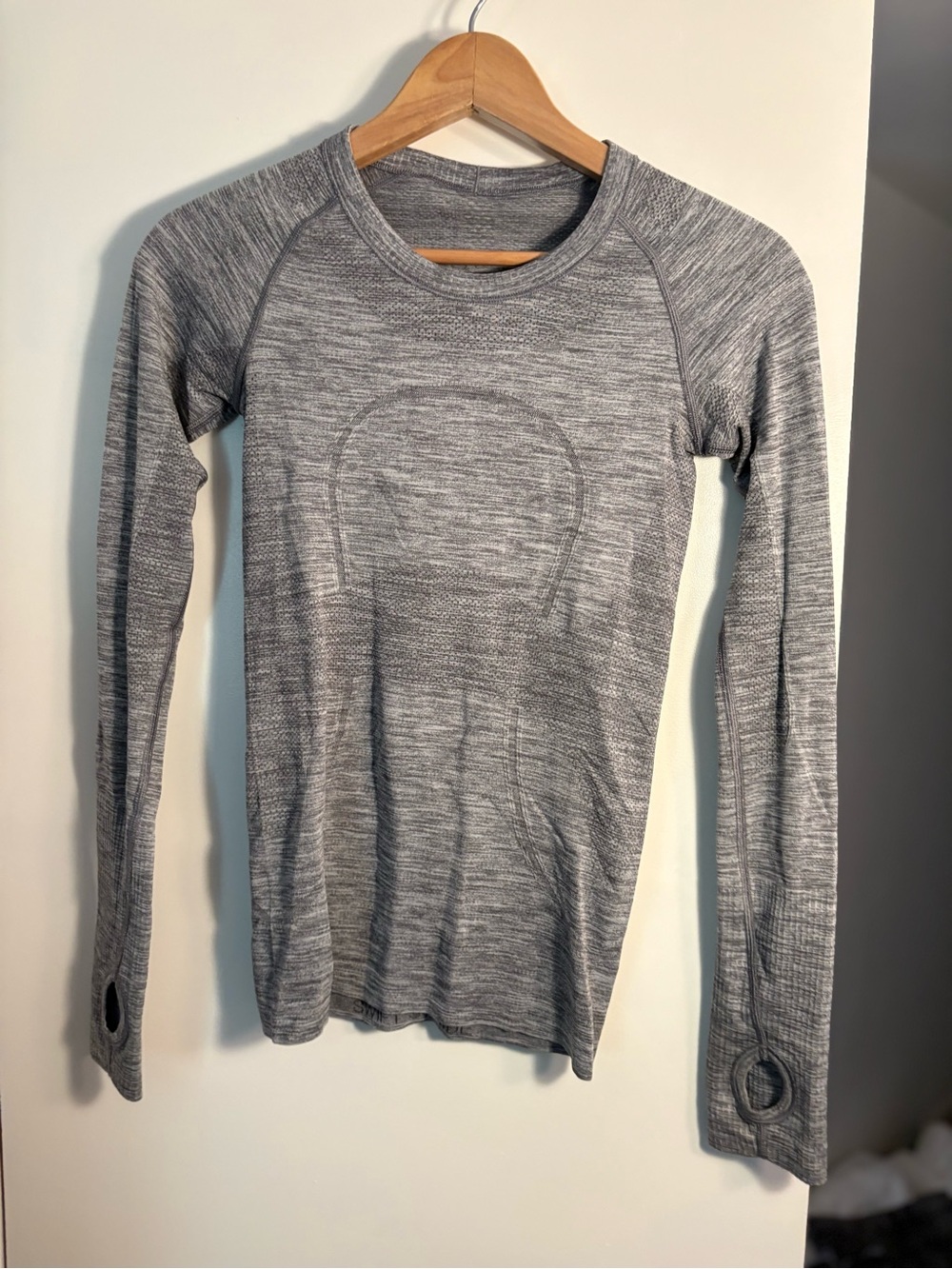 lululemon athletica long sleeve seamless top - gray marl